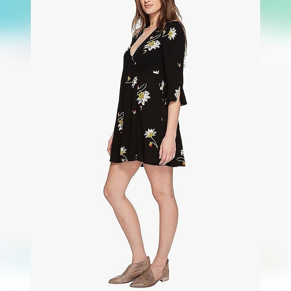 Free People- "Time On My Side" Floral Print Wrap Dress-Size Small - Picture 3 of 17